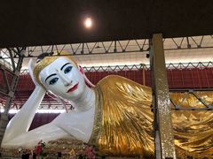 -ခြောက်ထပ်ကြီးရွှေသာလျောင်းဘုရားကြီး