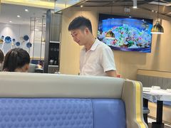 -靓虾二哥长沙地标小龙虾(五一广场店)