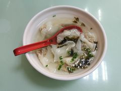 鲜肉小馄饨-食惠里小笼包面馆(越秀店)