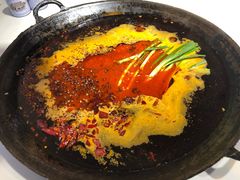 -岗上渣渣老火锅(两路口店)