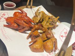 -鸽子侯·家宴·平价海鲜(市图书馆店)