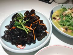 凉拌木耳-北院·果木烤鸭·25年东北菜(创意产业园店)