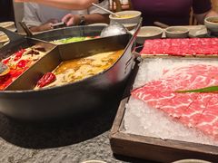 -三出山火锅(南京万象天地店)