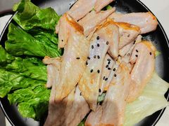 -山野的朋友露营炭火烤肉