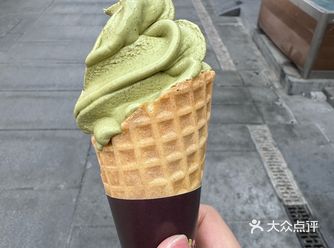 #0元玩转这座城  在大栅栏走走逛逛，然后在在一个街