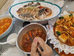 -金沙滩海鲜餐厅·海肠捞饭·手工水饺(梅江龙水园店)