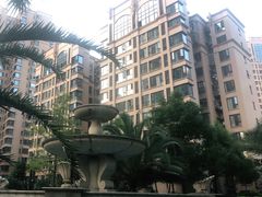 -上置·绿洲雅宾利花园