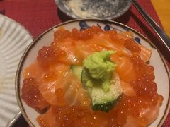 -由紀日本料理·炭火燒肉