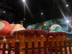 -蓝精灵乐园·世茂精灵之城主题乐园