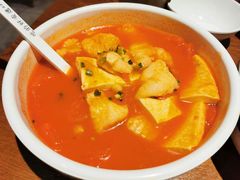 -渝是乎酸菜鱼(龙旗购物中心店)