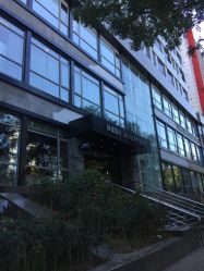 点击看大图 -THE QUEEN(北京店)