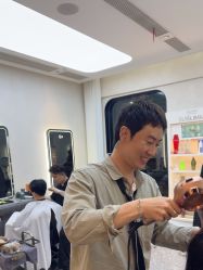 -苏豪美发S A L O N烫发染发