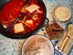 -鸿姐老火锅(疁城新天地店)
