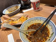 -遇见小面(凯德广场店)