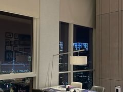 -大连星海皇冠假日酒店