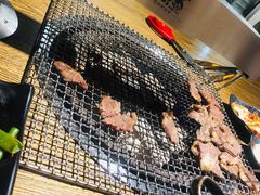 -鑫釜山海鲜烧烤(鑫丰国际店)