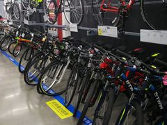 -迪卡侬(大英山店)