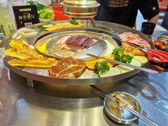 -哈哈碳都·牛肋条无限自助烤肉(台江万达店)