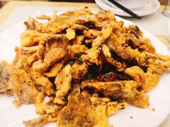 椒盐蘑菇-川人川菜馆·小龙虾·鲜虾现做(黄山路店)