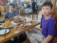 -鹤乡东北菜(崮山路店)