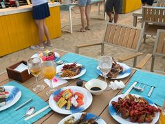 -亚龙湾希尔顿自助餐厅·海鲜·烧烤·沙滩BBQ·现场乐队