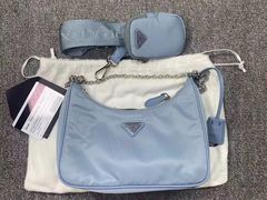 -PRADA普拉达(国际广场店)