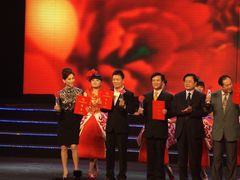 -南京奥林匹克体育中心-体育馆