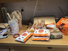 -汉堡王(颐和汇邻湾广场店)