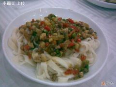小碗拌面，可口美味^0^-华宇清真美食