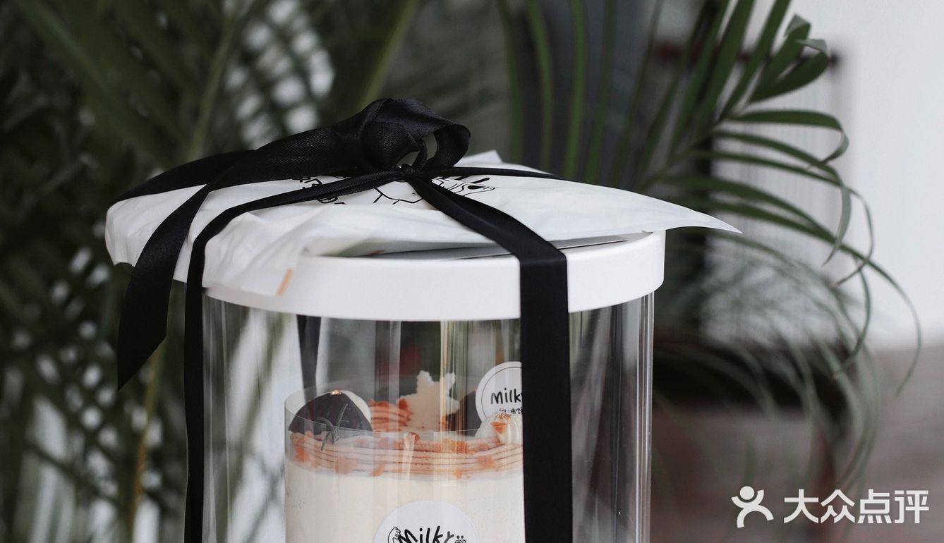 一家新开的工作室蛋糕屋，没有实体店