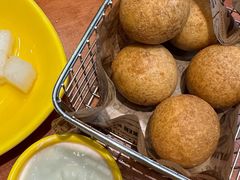 -BHC炸鸡(明洞总店)