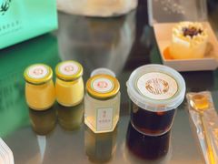 -燕庭·纯燕窝·甜品下午茶(南京西路店)