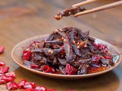 -盐府老街兔(三八路店)