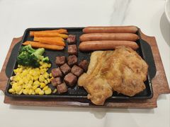 -菲利斯·西餐厅(万民城店)