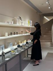 -SALON DE VANHADA
