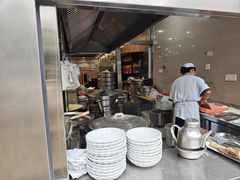 -方中山胡辣汤(大学中路56号院店)