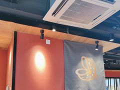 -渝是乎酸菜鱼·川渝小炒(新世界百货望京店)