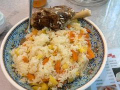 -汗腾格里·风味餐厅(新疆驻京办店)