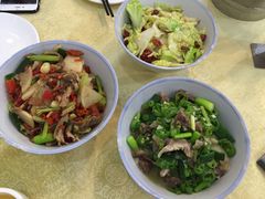 -红色湘菜馆(春风店)