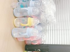 -爱月宝月嫂育儿嫂母婴