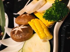 -山川小町·极番烧肉(新地假日广场店)