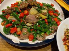 草包牛肉-二孃鸡爪爪(东风路总店)