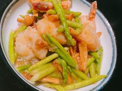 -穹六人间 people 6(岳阳路店)