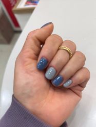 -进巍美甲美睫店