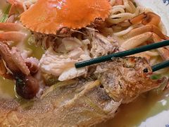 -霆记海鲜·只为这碗面(滨江店)
