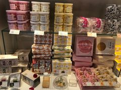 零售区-好利来(鲁谷店)