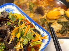 -田家大院东北农家菜铁锅炖(西安总店)