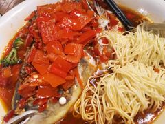自制剁椒鲜鱼头-U你·湖北家宴菜(南湖总店)