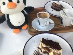 -LAVAZZA拉瓦萨咖啡(中航城君尚购物中心店)