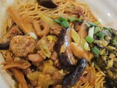 -佬钱湾仔(衣裳街店)